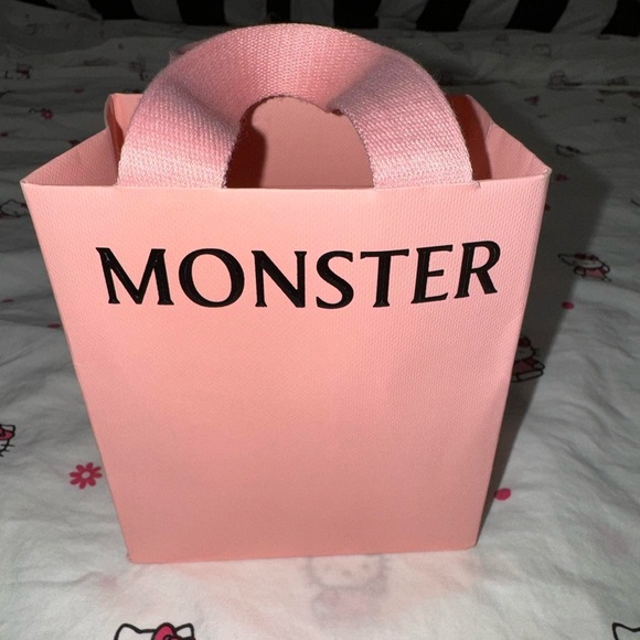 Gentle Monster x Jennie Dottler Charm (1) - Picture 4 of 6